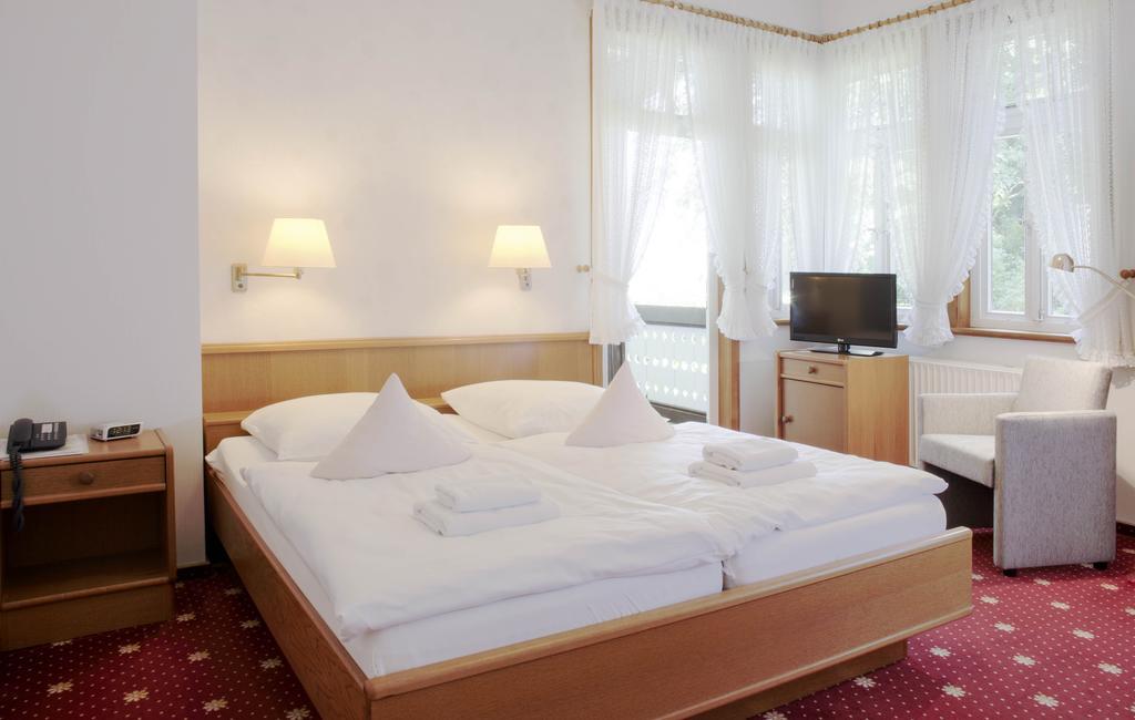 Ferien- Und Wellnesshotel Waldfrieden Hitzacker Quarto foto